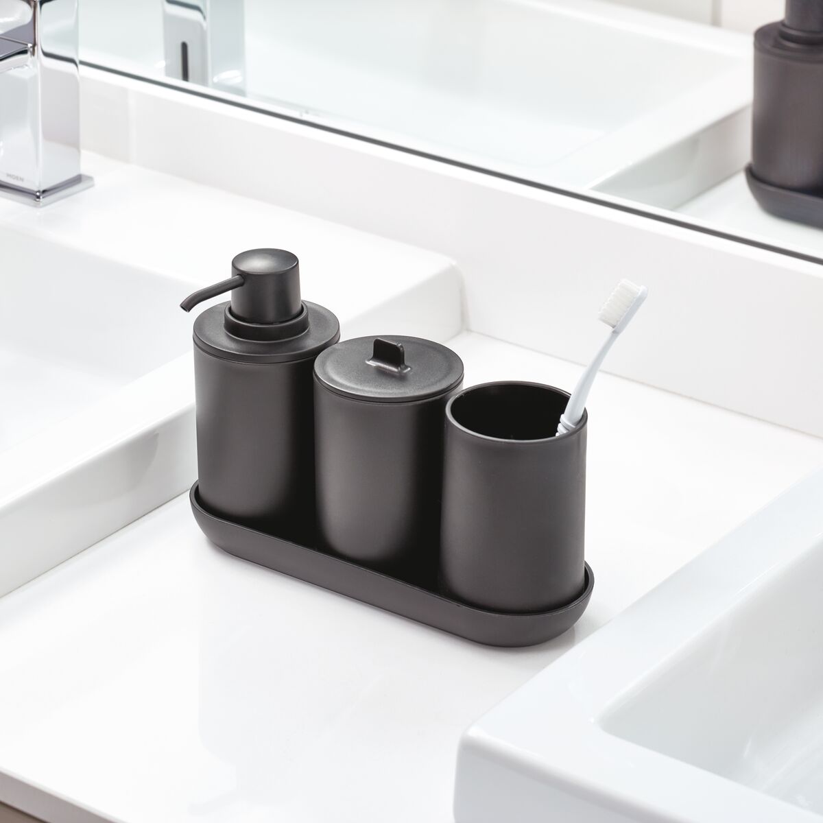 iDesign Cade Bath Accessories (Set of 4) - Image 3